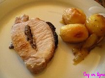 Rôti (filet) de porc aux pruneaux d’Agen et pommes de terre à la graisse de canard