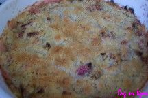 Crumble  la rhubarbe. Cliquer pour voir la recette