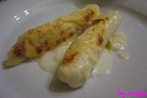 Quenelles en gratin, sauce Bchamel, emmental