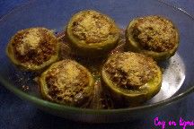 Coeurs d'artichauts farcis, sauce au curry. Cliquer pour voir la recette