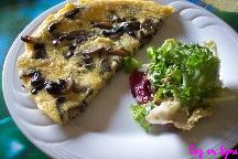 Omelette aux mousserons des prs